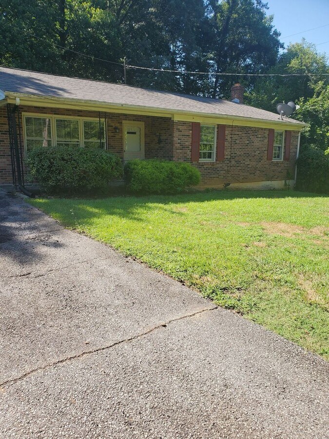 Appointment Only!!! - Appointment Only!!! House