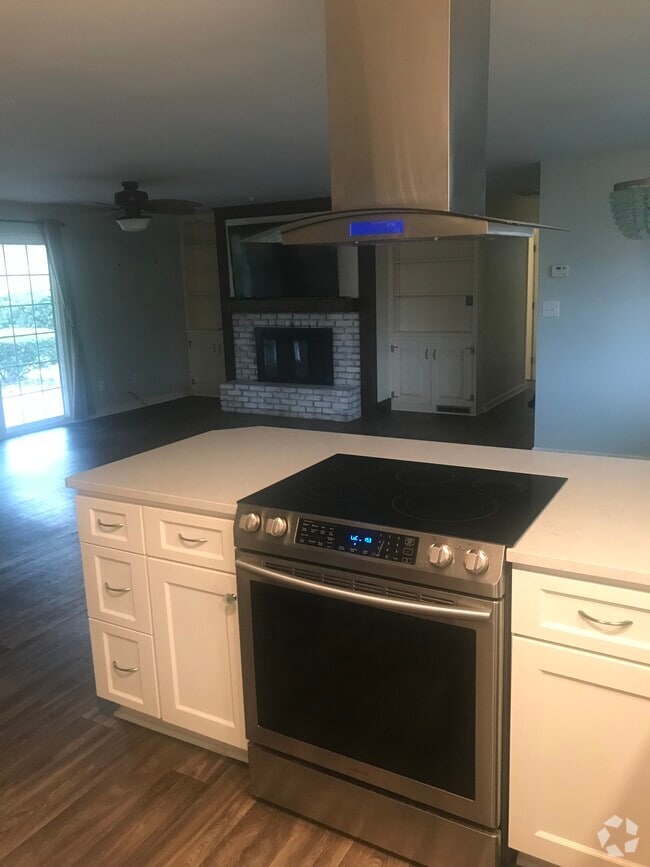 Building Photo - 58 Blackstone Dr Rental