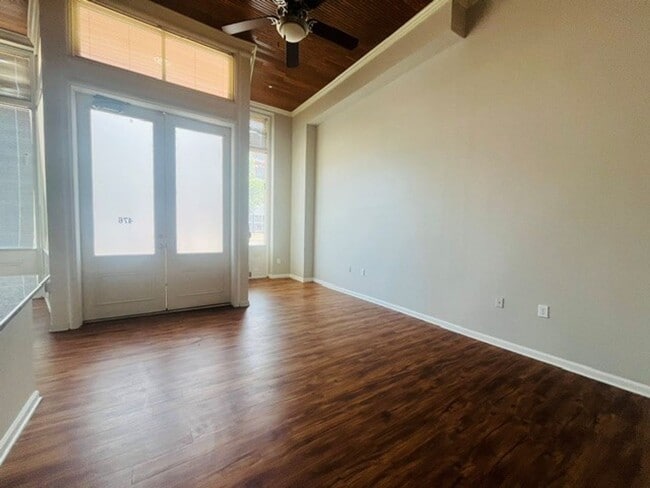 Photo - Lofts at Poplar Pointe