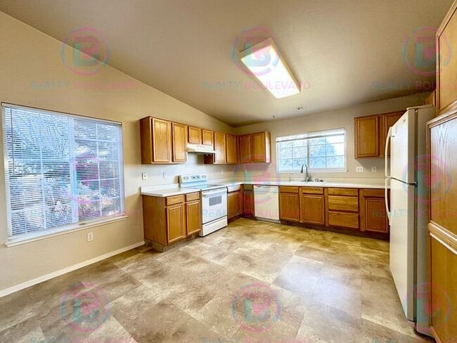 Photo - 1 Month Free!!! Beautiful 3BR 2 Bath home with RV Parking!