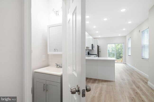 Photo - 4828 Paschall Ave