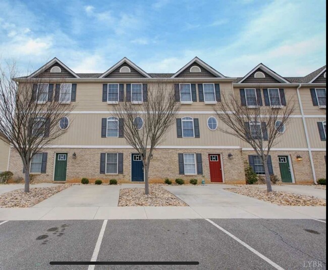 Photo - 35 Gloucester Dr Townhome