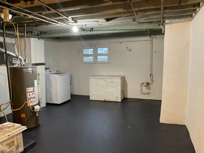 Photo - 348 N Simpson St