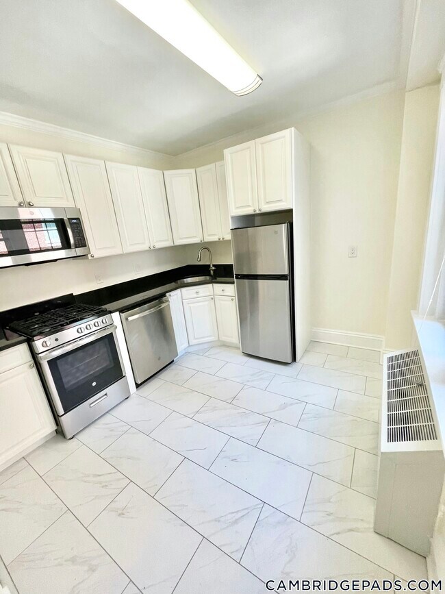 Photo - 24 Chauncy St Unit 8