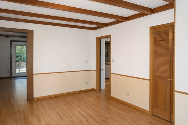 Photo - 1468 Carroll Ave