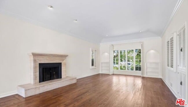 Photo - 426 Georgina Ave