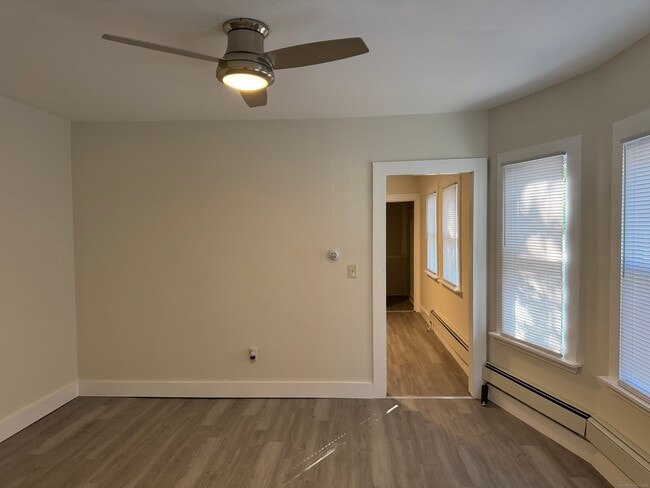 Photo - 393 Newhall St