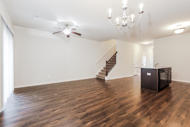 Photo - 1956 Old Dogwood