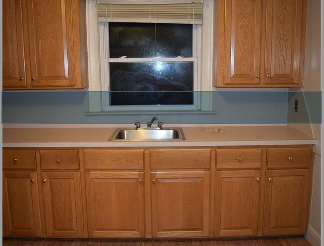 Photo - 75 Fuller St Unit 1