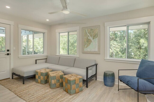 Photo - 1 Laurel Ln Unit ID1316241P