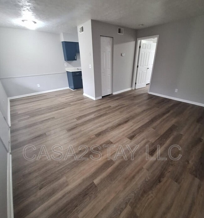 Photo - 668 Knox Blvd Unit 16