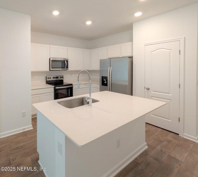 Photo - 5938 Lakeside Dr