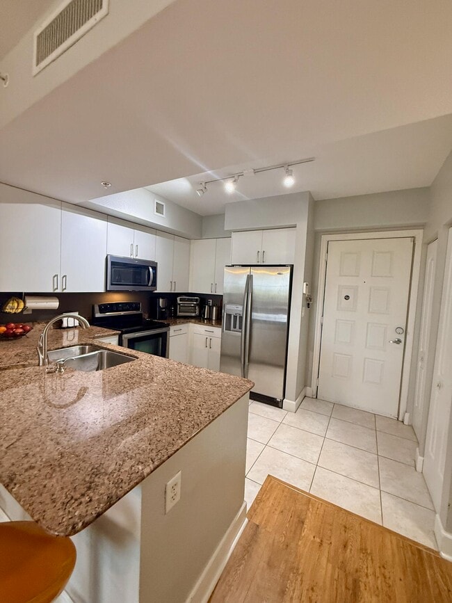 Photo - 1830 Radius Dr Unit 507