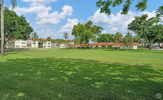 Building Photo - 8962 S Hollybrook Blvd Unit 305 Rental