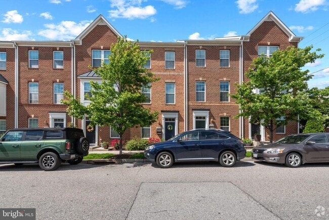 Building Photo - 4626 Fait Ave Rental