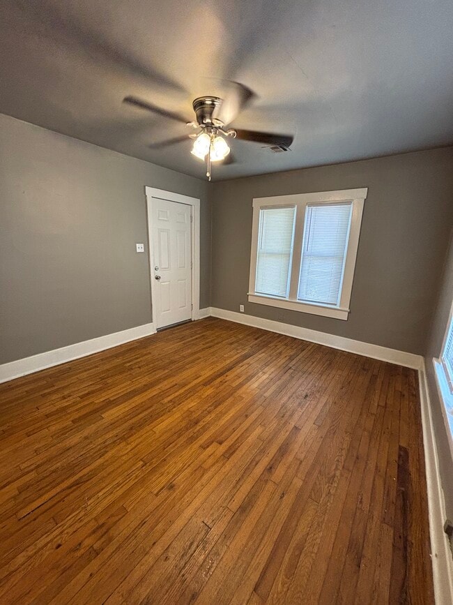 Photo - 1235 S Lewis Pl
