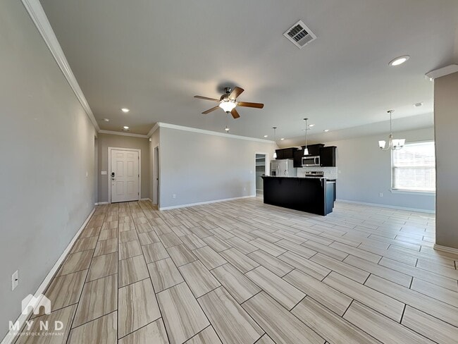 Photo - 480 Holly St