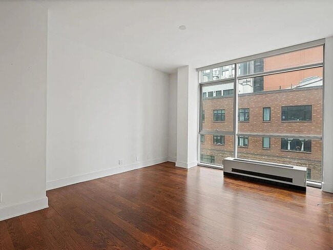 Building Photo - 26-26 Jackson Ave Unit 403