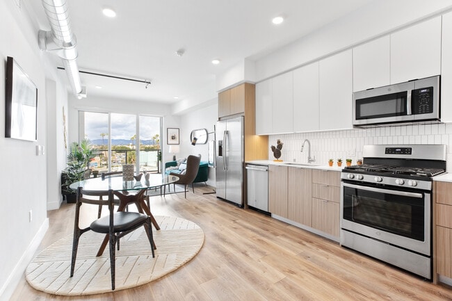 Kitchens with views