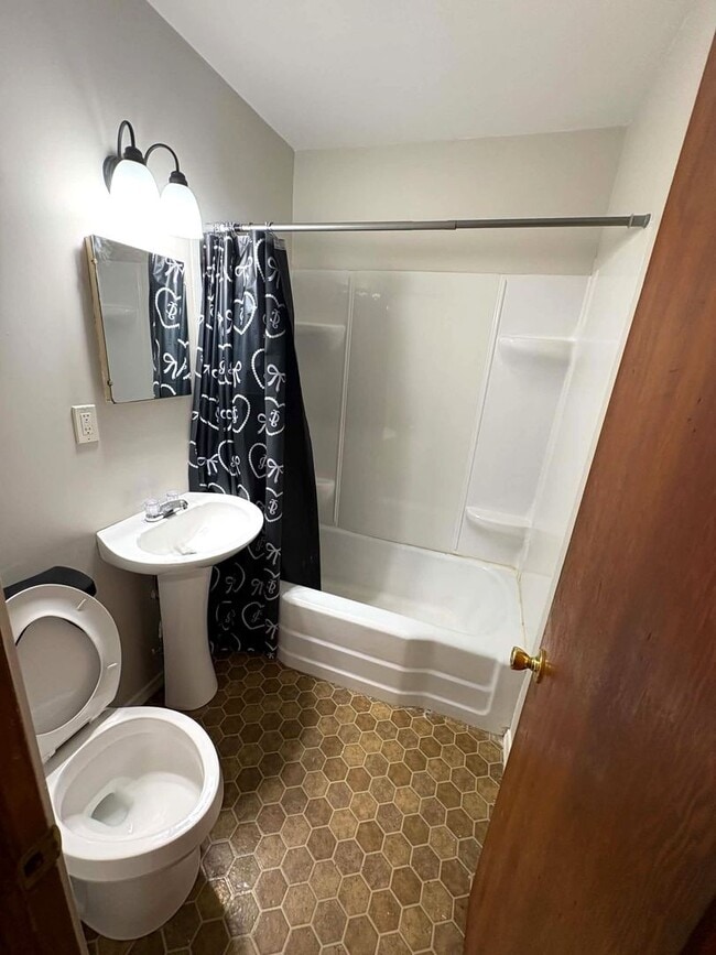 Photo - 1115-1117 South Handley Unidad 1117 S Handley