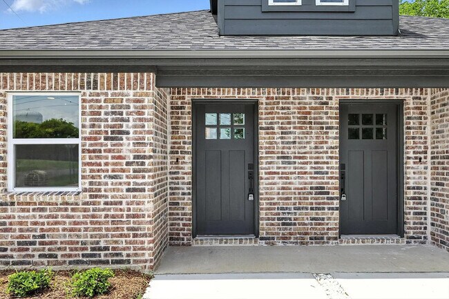 Photo - 3206 Sayle St Unit 101