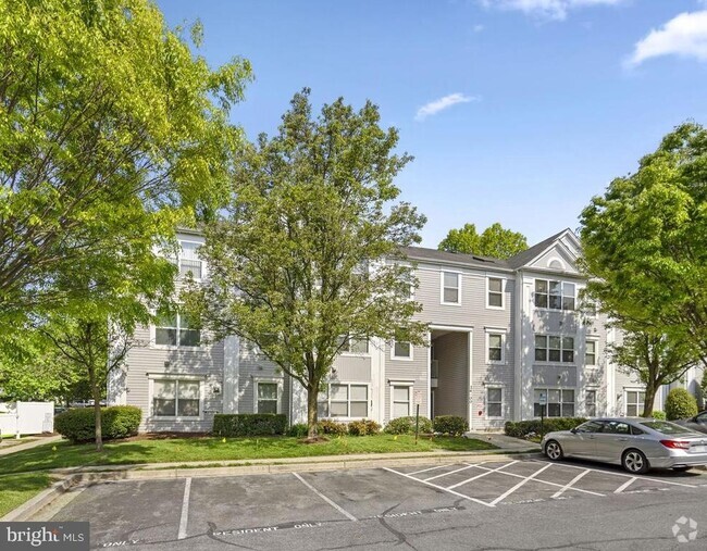Building Photo - 14200 Valleyfield Dr Unit 4-37 Rental