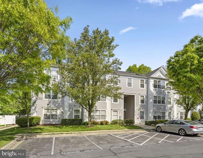 Photo - 14200 Valleyfield Dr Apartment Unit 4-37