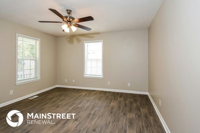 Photo - 10 Summit St