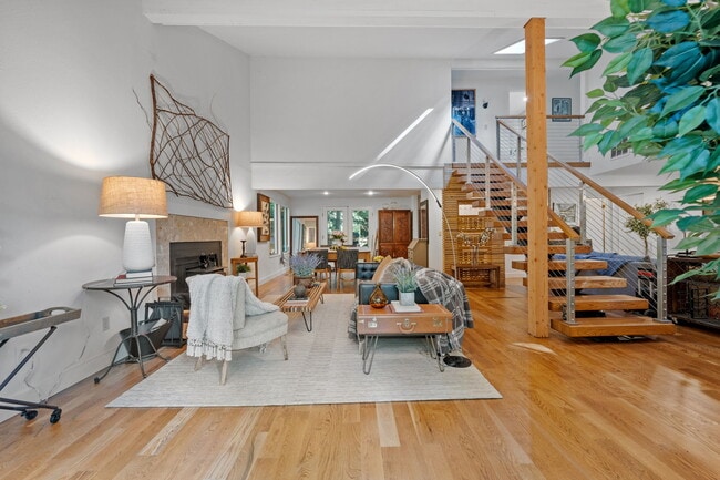 Photo - 9999 NE Beach Crest Dr