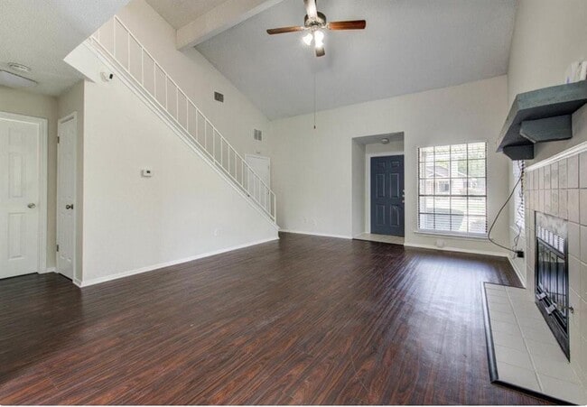 Photo - 14500 Donald Dr House