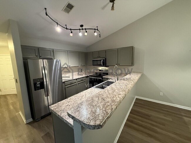 Photo - 4254 Peak Ln NE