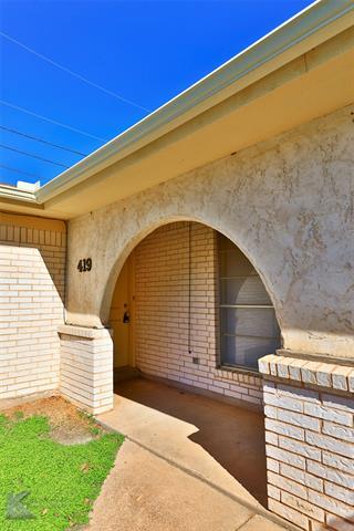 Photo - 419 Somerset Pl