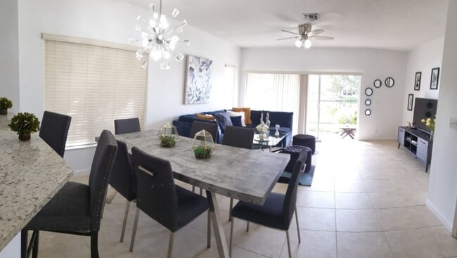 Photo - 4660 Palmbrooke Cir