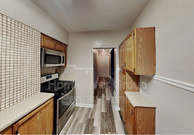 Photo - 7426 Duquesne Ave Unidad #1