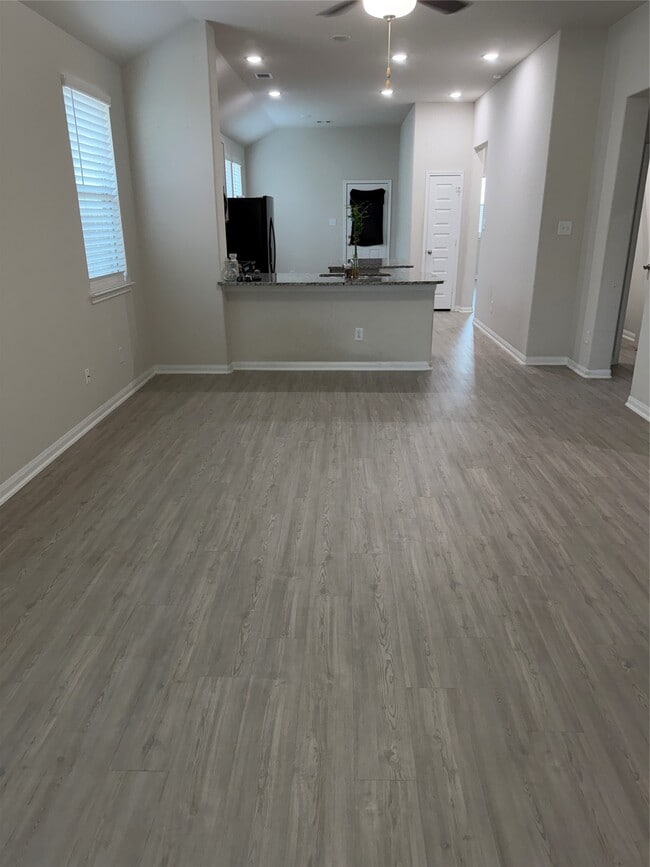 Photo - 3056 Plateau Dr