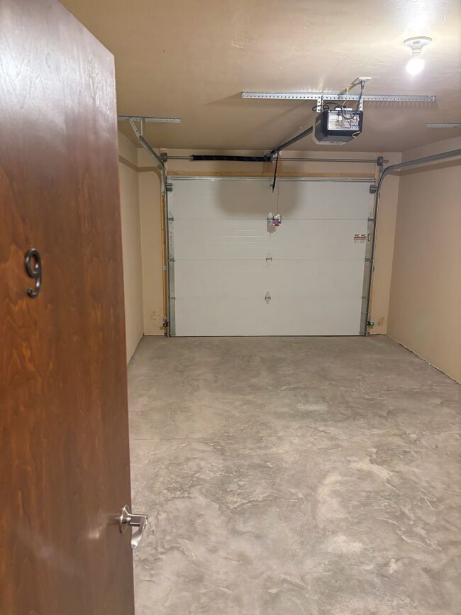 Photo - Main Line Estates Apartments