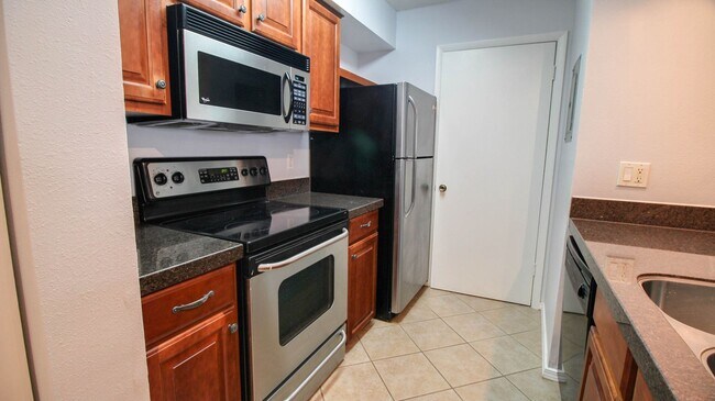 Photo - 3038 Parkway Blvd
