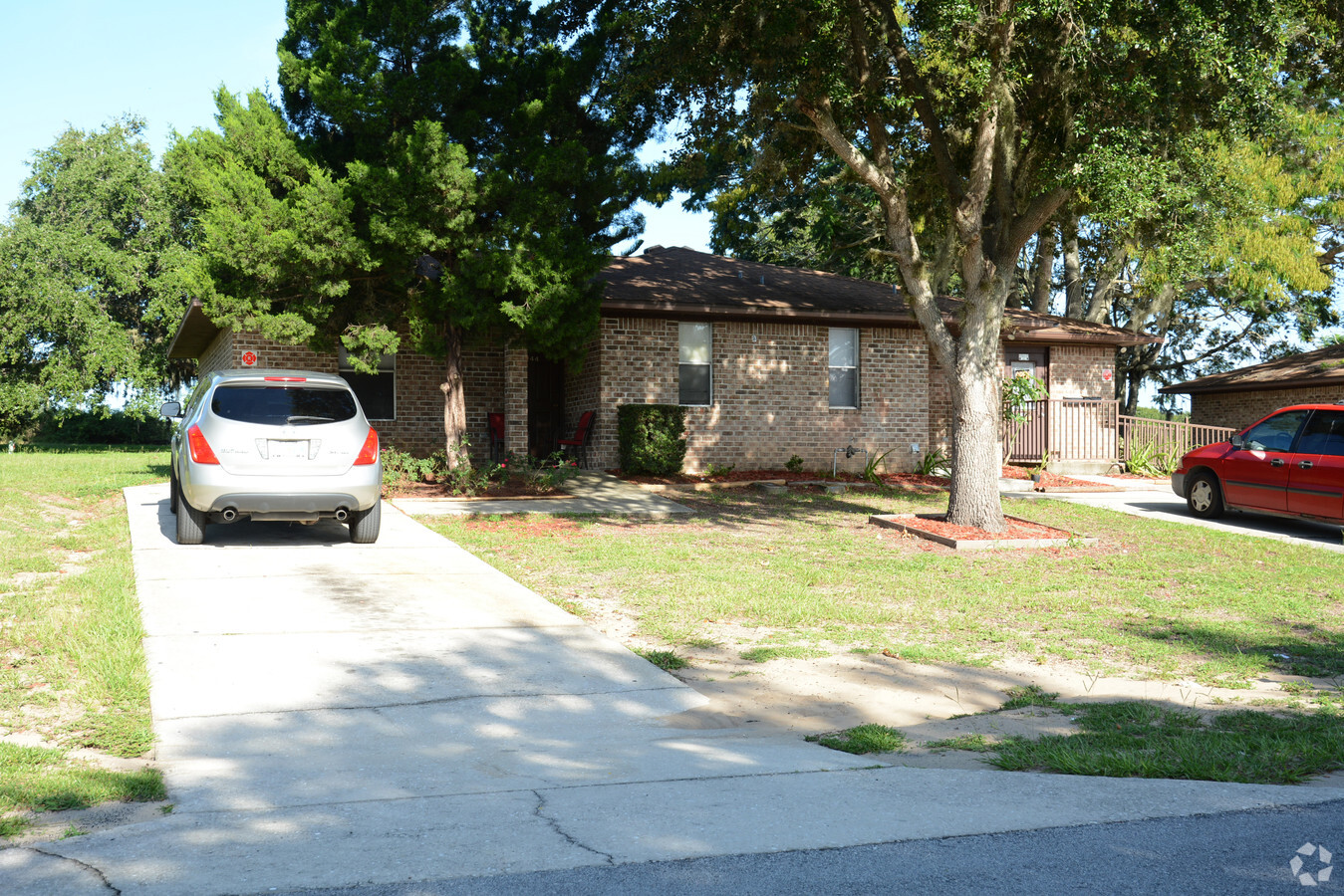 Photo - Frostproof Villas Apartments