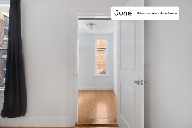 Photo - Room in Shared 5 bed/2 bath home Unidad B