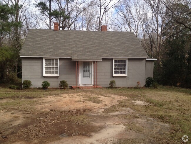 Building Photo - **UPCOMING**Total Electric 3 Bedroom / 1 B... Rental