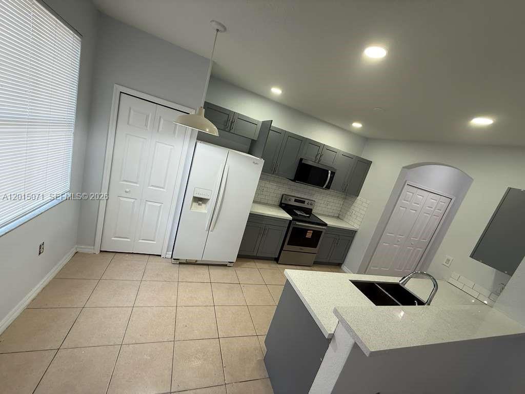 Photo - 10906 SW 243rd Ln