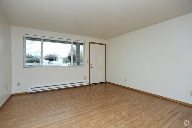 Photo - Cascade West