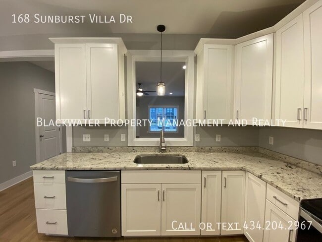 Photo - 168 Sunburst Villa Dr