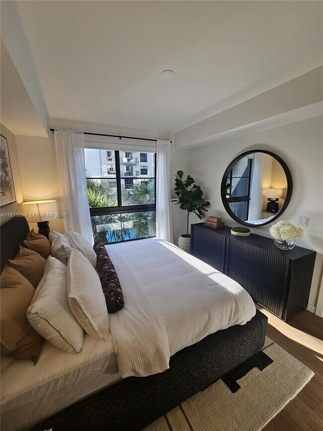 Photo - 1650 NE 124th St Unit 701