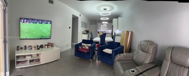 Building Photo - 2955 W 80th St Unit 108 Rental