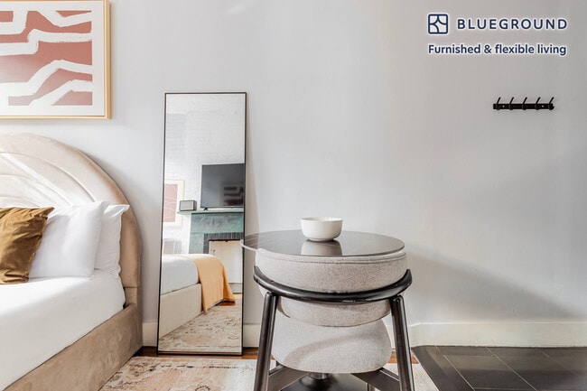 Photo - 51 Leroy St Unit FL3-ID2049