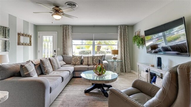 Photo - 6904 9th Ave NW