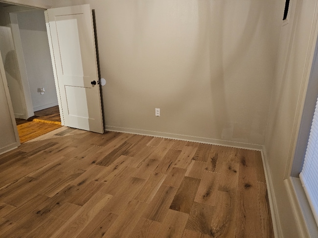 Photo - 704 NE Front St