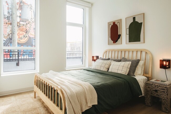 Photo - Inside Info Fremont