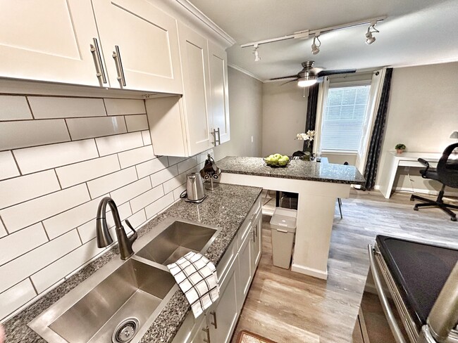 Storrs Apts